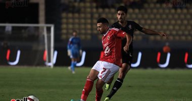 15 دقيقة.. الأهلي يبحث عن تسجيل هدف التعادل أمام بتروجت.. صور 