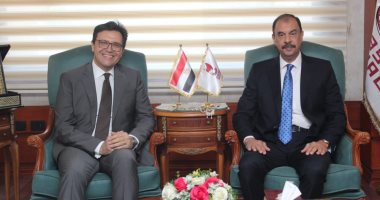 وزير الثقافة يلتقى محافظ سوهاج للانتهاء من أعمال تطوير قصر ثقافة سوهاج