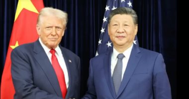 أول اجتماع بين ترامب وشى جين بينج" منذ سنوات لتقليص الرسوم الجمركية.. ماذا حدث؟