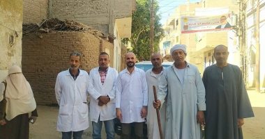 بيطرى سوهاج يحصن 27 ألف رأس ماشية ضد الحمى القلاعية وحمى الوادى المتصدع