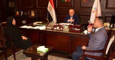 محافظ الأقصر يبحث مشكلات مشروعات المرافق بمدينة البياضية