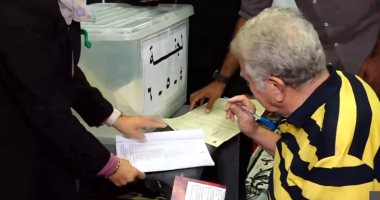 حسن حمدى يدلي بصوته فى انتخابات النادي الأهلي  