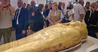 وزيرة الثقافة الروسية تزور متحف الحضارة والكنيسة المعلقة.. صور