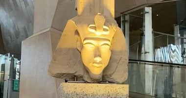 أخناتون وديانة التوحيد المزعومة.. محاولة سياسية أم بداية عقيدة؟