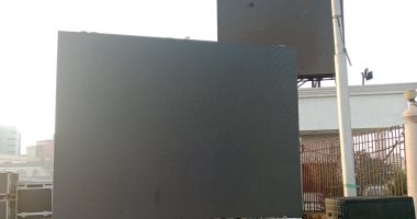 محافظة القليوبية تنتهى من تركيب 30 شاشة لنقل حفل افتتاح المتحف الكبير.. صور