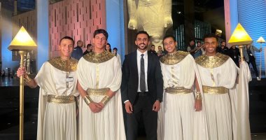 من أمام تمثال رمسيس الثاني.. شباب مصر بعد مشاركتهم بافتتاح المتحف المصري الكبير: فخورون كوننا جزء من حدث تاريخي يعبر عن عظمة بلدنا فى تجربة استثنائية.. ولحظة الافتتاح ستبقى في ذاكرتنا مدى الحياة.. فيديو وصور