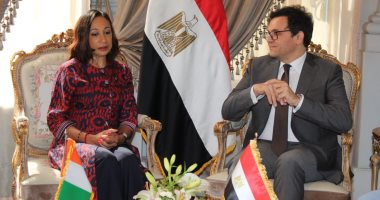 أحمد هنو يلتقي وزيرة الثقافة والفرنكوفونية في كوت ديفوار لبحث آليات التعاون