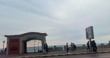 الصليبية.. أول نوة فى الخريف تضرب الإسكندرية مع هطول أمطار خفيفة.. صور