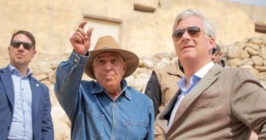 ملك بلجيكا يزور جبانة الملك تتي بمنطقة سقارة الأثرية