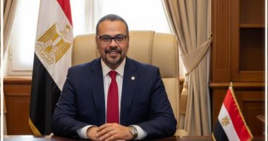 وكيل صحة الشرقية يهنئ المعمل الإقليمى لحصده 100% باختبار كفاءة الفيروسات