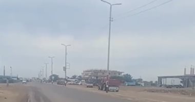 سماء ملبدة بالغيوم وهطول أمطار خفيفة بكفر الشيخ.. فيديو