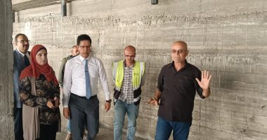 إنشاء كليتين جديدتين وحمام سباحة.. رئيس جامعة بنها يتفقد بعض المنشآت بكفر سعد