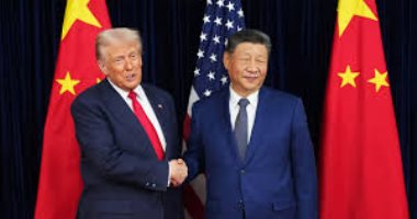 البيت الأبيض ينشر صور جانب خفى من شخصية شى جين خلال اجتماعه مع ترامب