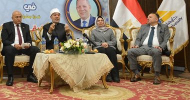 بين الحقيقة والبهتان عنوان ندوة مفتى الجمهورية فى جامعة دمياط 