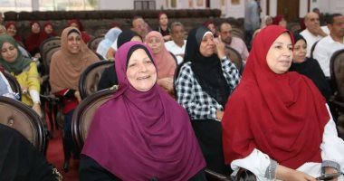 محافظ الوادي الجديد يشهد القرعة العلنية للراغبين فى أداء فريضة الحج