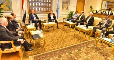 محافظ أسيوط يستقبل رئيس جهاز تنمية المشروعات ويبحثان ضخ تمويلات جديدة