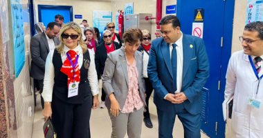 تدشين قسم العلاج الطبيعى بمركز رعاية طفل كوم أمبو فى أسوان