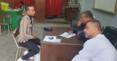 العمل تواصل اختبارات المتقدمين للعمل فى مهنة "نجار مسلح" بالبوسنة والهرسك