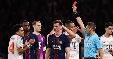 بي إس جي ضد بايرن.. دياز يسجل ثنائية ويُطرد فى شوط ناري.. فيديو وصور 