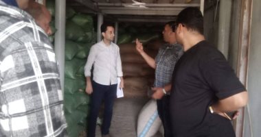 ضبط جبنة رومى وزيوت وخل منتهية الصلاحية بكفر الشيخ