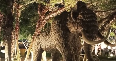 تشغيل تجريبى لحديقة الديناصورات بأنطونيادس بالإسكندرية على مساحة 16 ألف متر.. صور