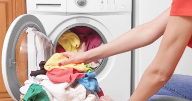 4 فوائد لغسل ملابسك بصودا الخبز.. أبرزها التخلص من الروائح الكريهة