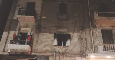 العناية الإلهية تنقذ أسرة من حريق شقة بسبب شاحن موبايل بالإسكندرية - اليوم السابع