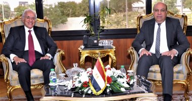 الدكتور سامح الحفني وزير الطيران المدني