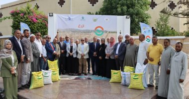 محافظ الإسماعيلية يشهد تدشين مبادرة ازرع الموسم الرابع لدعم وتشجيع زراعة محصول القمح