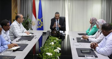 محافظ أسوان: إنشاء 111 محطة معالجة ورفع لمياه الصرف بقرى حياة كريمة