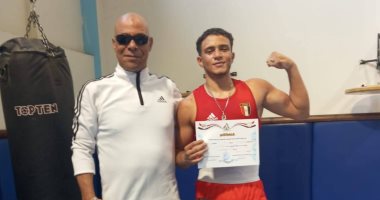 بطل الملاكمة آدم محمد يتوج بفضية الجمهورية لـ تعليم جنوب سيناء