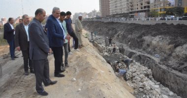 محافظ الغربية يتفقد أعمال تطوير كورنيش محور محلة منوف فى طنطا