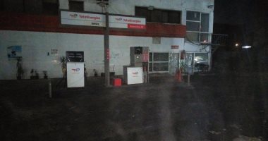 البترول: محطة بنزين قرية العزازي بالشرقية لم تتأثر باحتراق فنطاس وقود