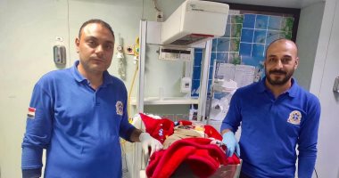 ولادة داخل سيارة إسعاف بالشرقية وإنقاذ حياة الطفل بعد التفاف الحبل السرى حول عنقه