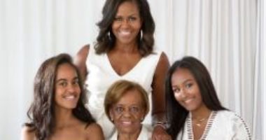 ميشيل أوباما: أمى علمتنى كيف أعيش بدونها.. والآن أعلم بناتى نفس الشىء