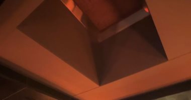 تعرف على قصة أول مسلة معلقة فى العالم بالمتحف المصرى الكبير