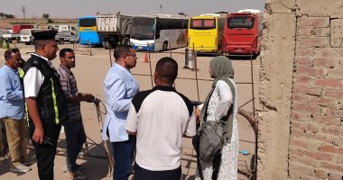 السكرتير المساعد للأقصر يتابع استعدادات احتفالات مولد مارجرجس بجبل الرزيقات.. صور