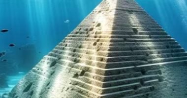 هرم عملاق فى الأعماق فى اليابان 