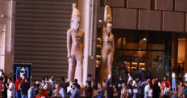 صورة اليوم.. المتحف المصرى الكبير كامل العدد بعشاق الحضارة