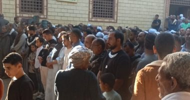 أهالى أبنوب يشيعون جثامين 4 ضحايا بـ حادث إسماعيل الليثى .. فيديو