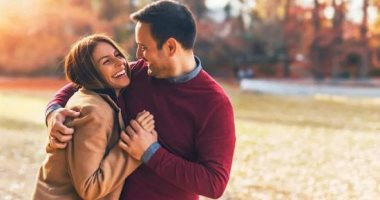 ليه الراجل بيميل لشبيهة حبيبته السابقة؟.. الإجابة فى 6 نقاط