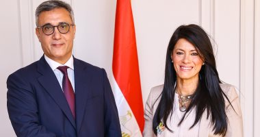 وزيرة التخطيط: نعمل على جذب استثمارات جزائرية فى مجالات الطاقة 