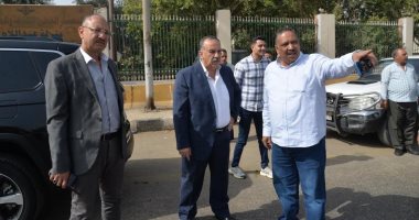 محافظ أسيوط يتفقد طريق نزلة عبد اللاه ويوجه بإعادة تنظيم الحركة المرورية