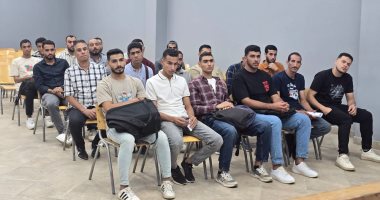 وزير العمل: 200 شاب اجتازوا اختبارات منح مجانية بمعهد السالزيان الإيطالى