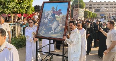 دير مارجرجس بجبل الرزيقات يبدأ الاحتفال السنوى بالصلوات والتسابيح.. صور