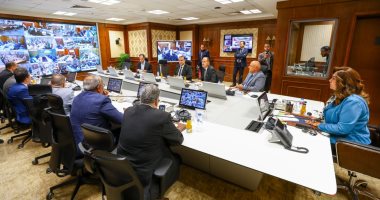 وزيرة التنمية المحلية توجه المحافظين باستمرار متابعة العملية الانتخابية