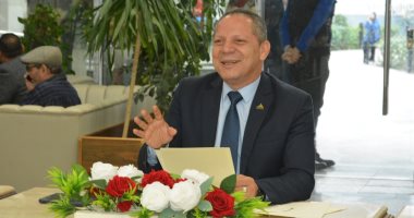 رئيس جامعة دمياط يعقد اجتماع مجلس العمداء لمتابعة العملية التعليمية