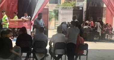 بدء التصويت فى لجان البدرشين بانتخابات مجلس النواب بدء التصويت فى لجان البدرشين بانتخابات مجلس النواب