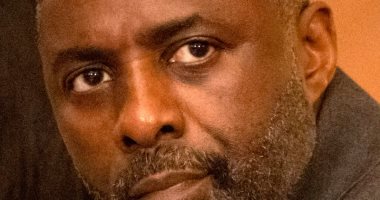 قمة بريدج تستضيف النجم العالمي إدريس ألبا ضمن 400 متحدث 