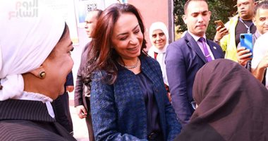 مايا مرسى: المشاركة فى الانتخابات واجب وطنى وحق دستورى.. صور